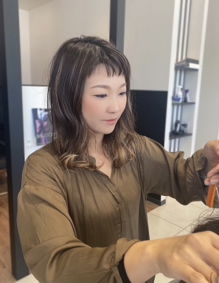 担当者詳細 伊藤 佳奈子 Earth 一関店